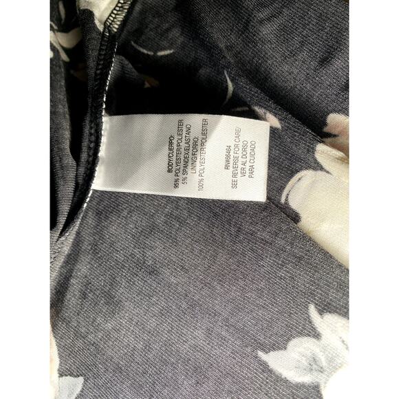 Studio One New York - NWT - Black Floral Dress - Size Small Petite - Picture 15 of 15